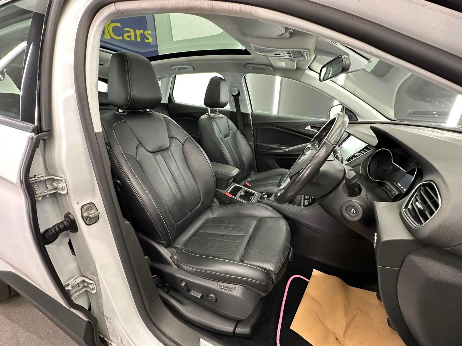 Vauxhall Grandland X view 24