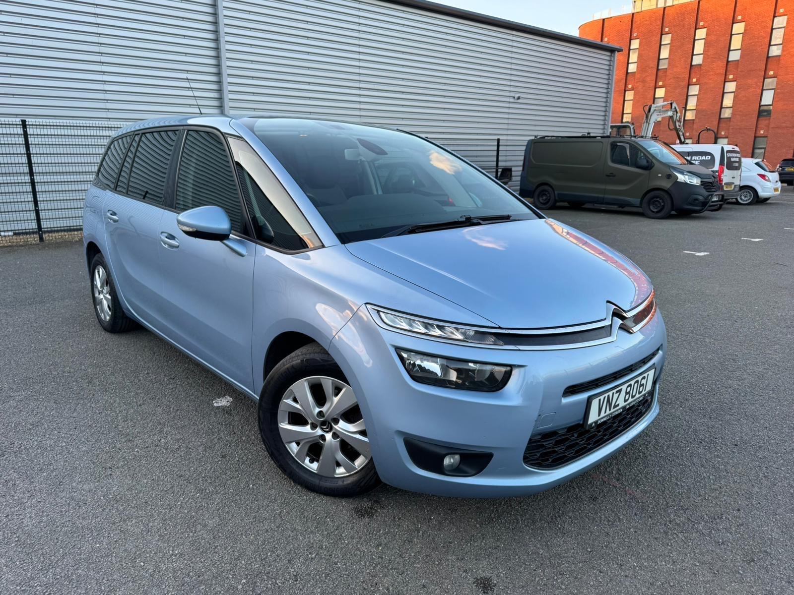 Citroen Grand C4 Picasso view 22