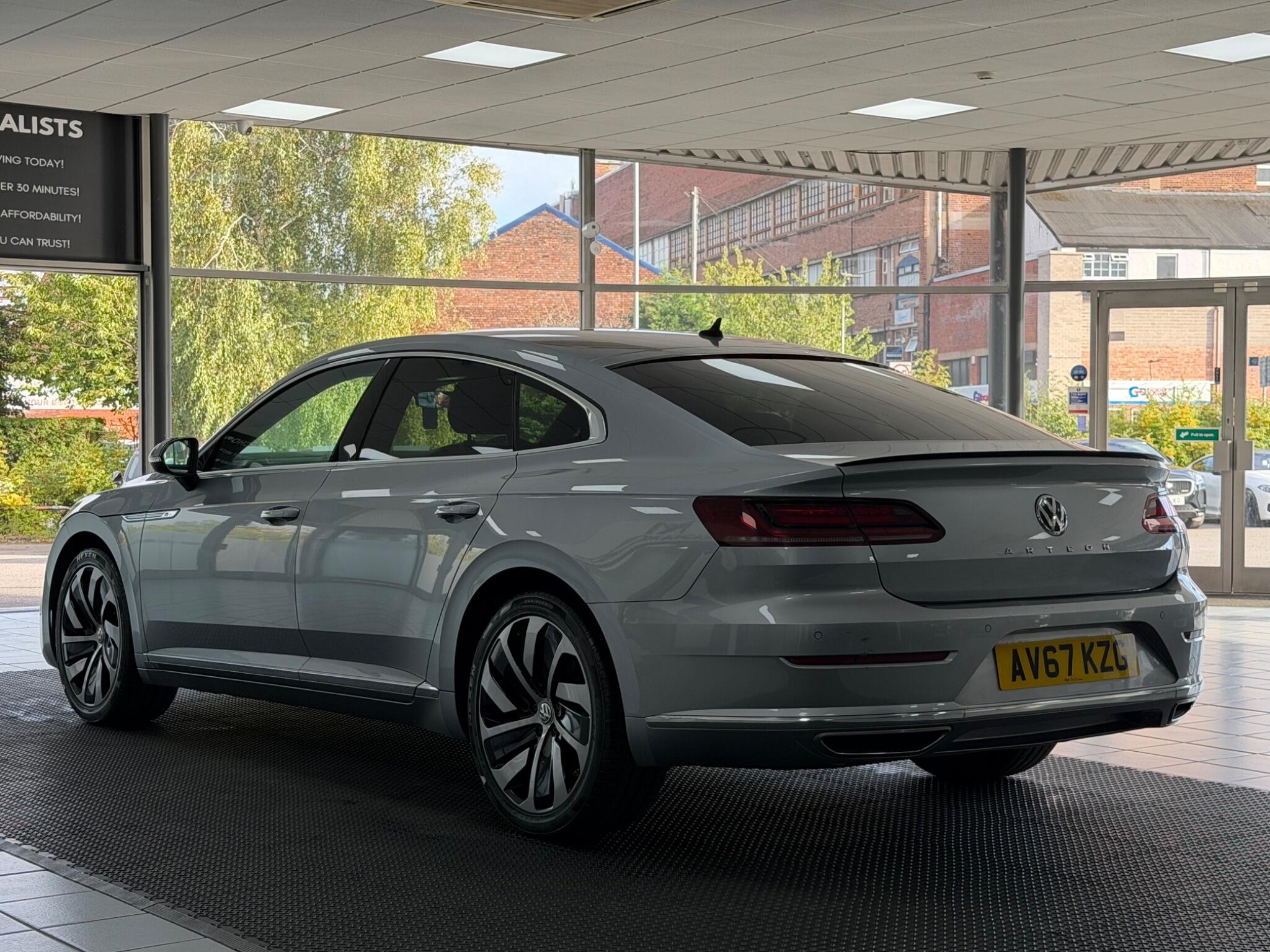 Volkswagen Arteon view 5