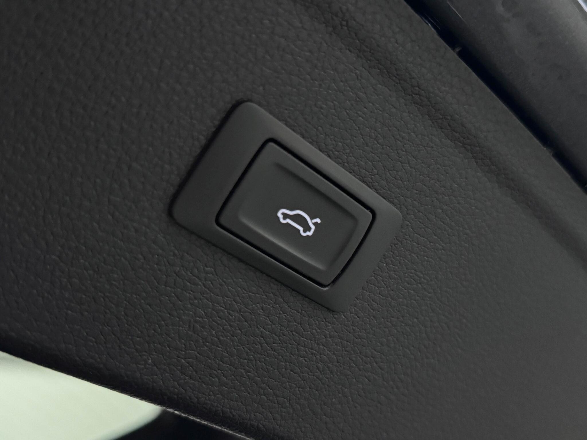 Audi Q5 view 19