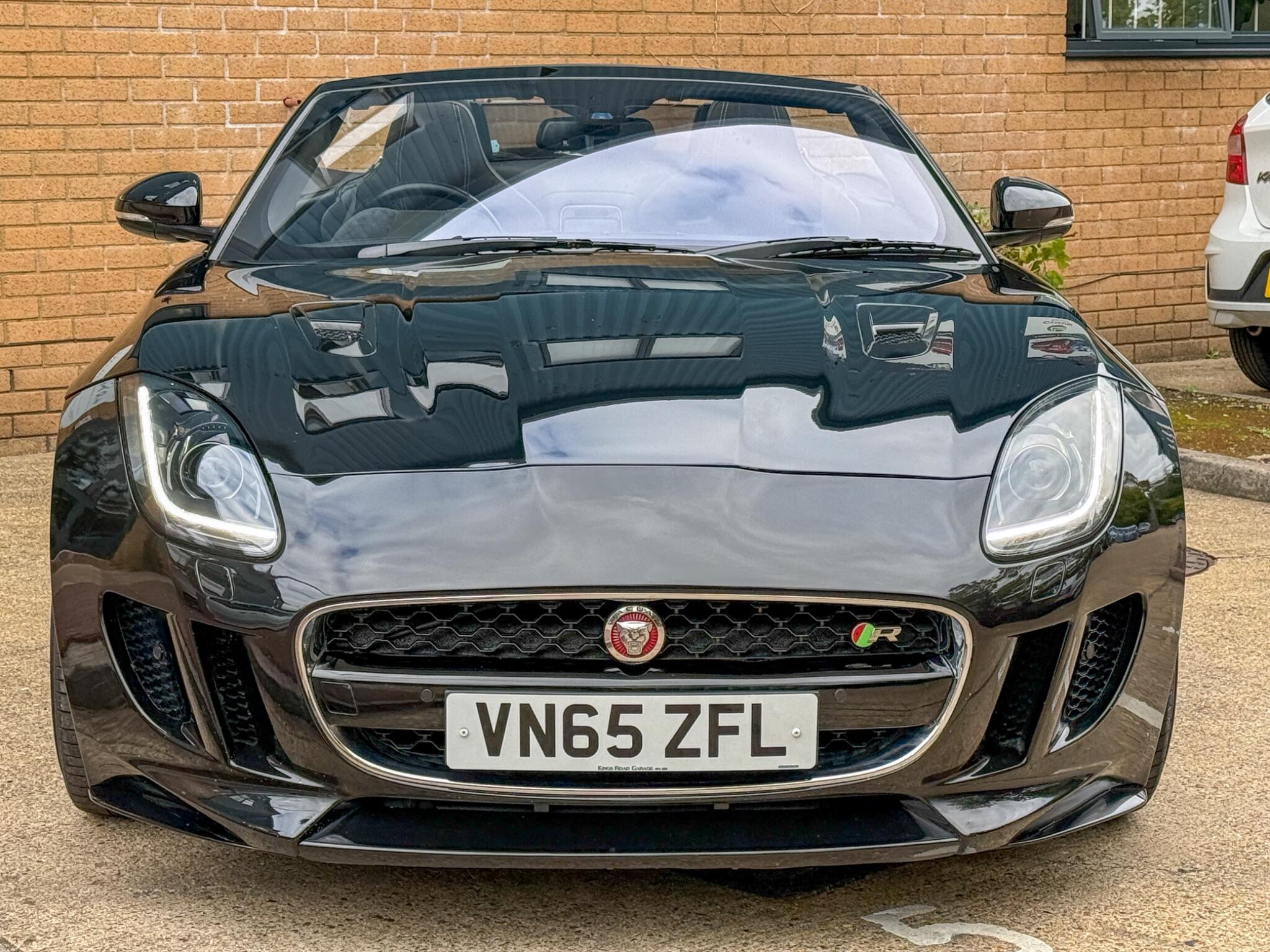 Jaguar F-Type view 7