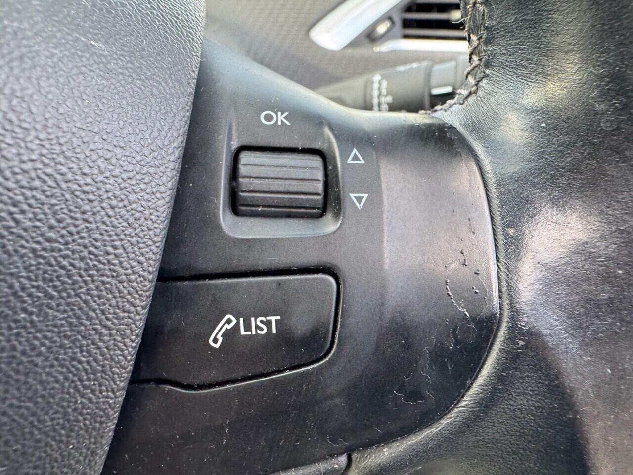 Peugeot 2008 view 63