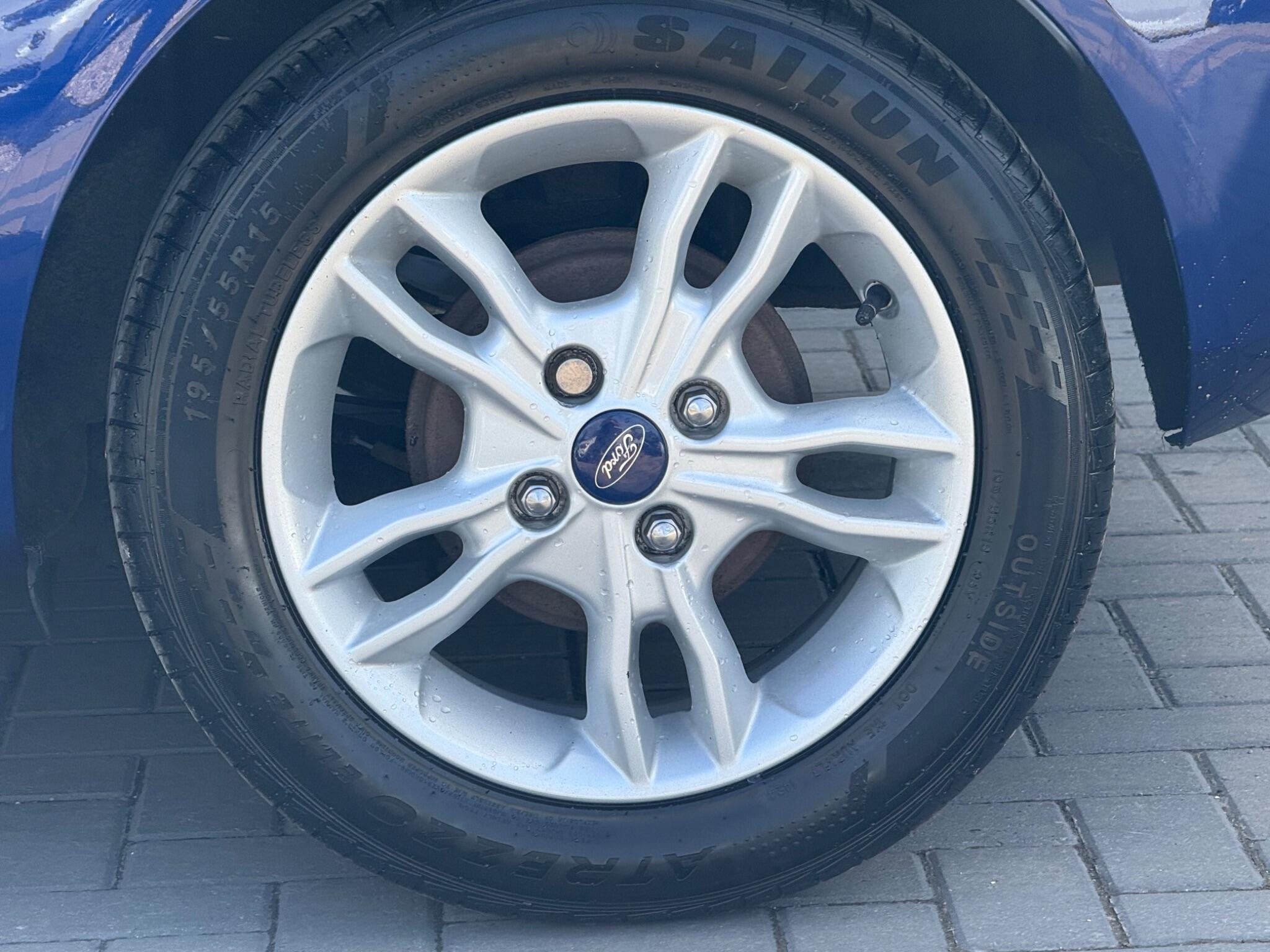 Ford Fiesta view 15