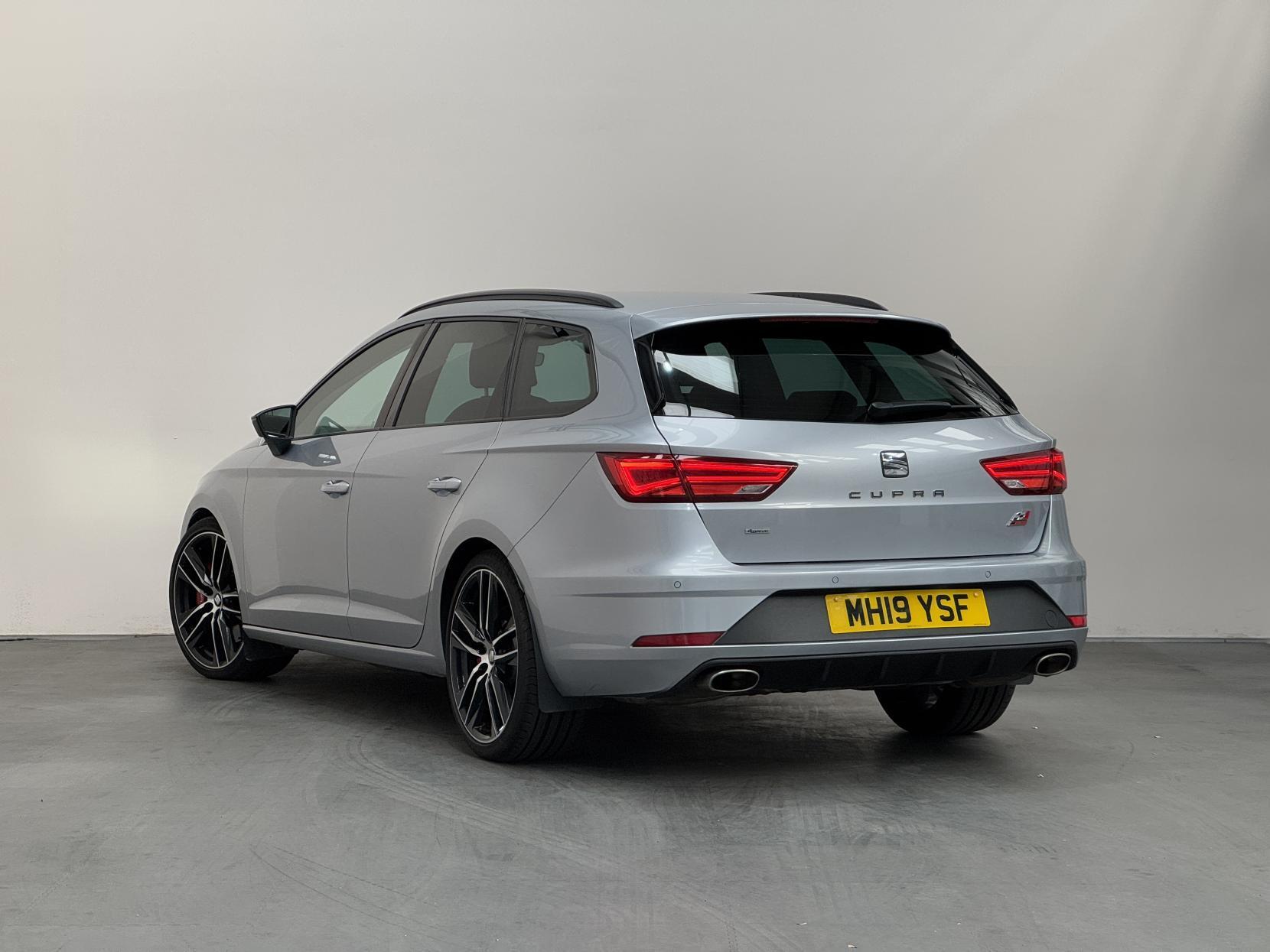 Seat Leon Leon view 8