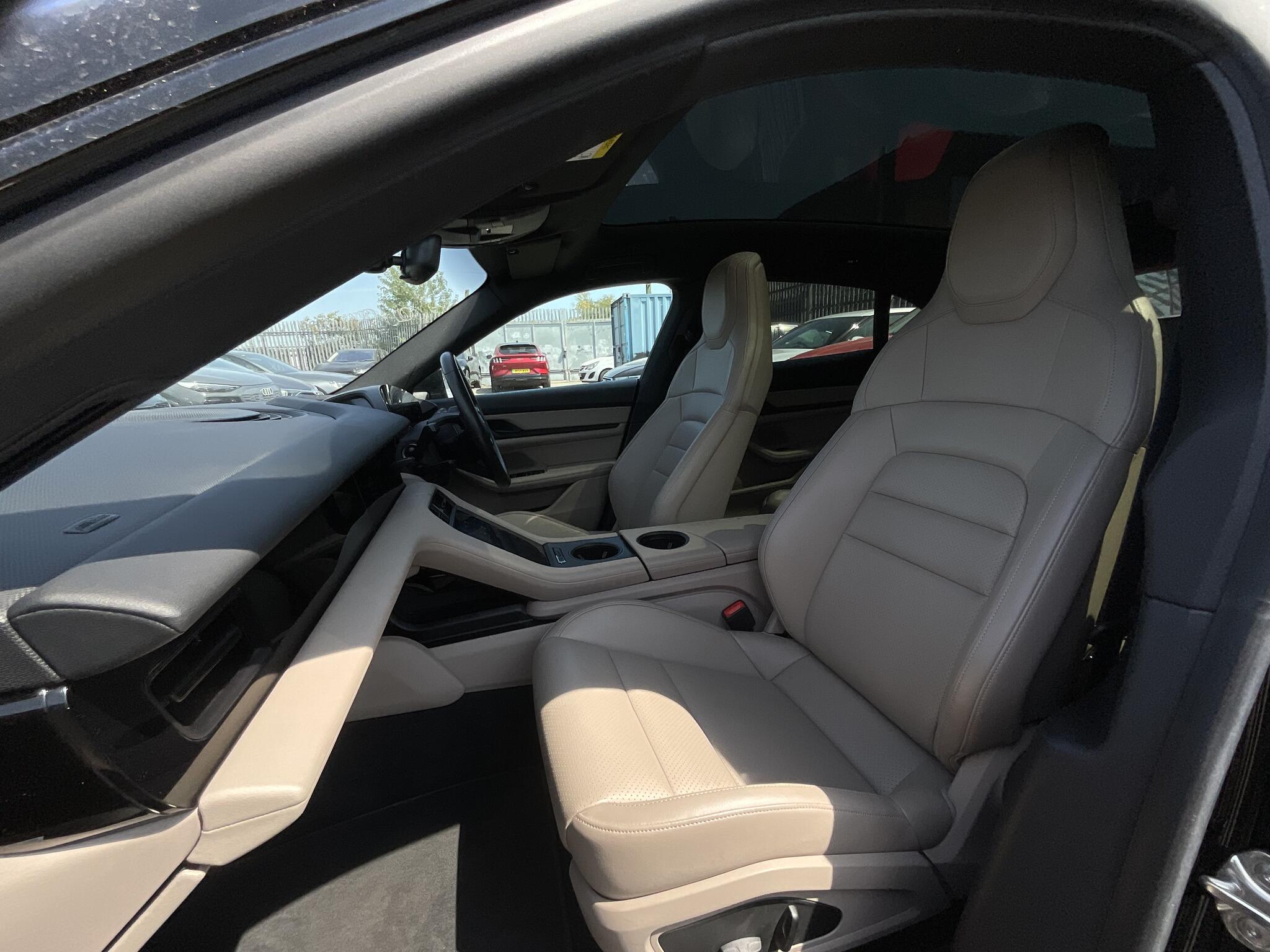 Porsche Taycan view 17