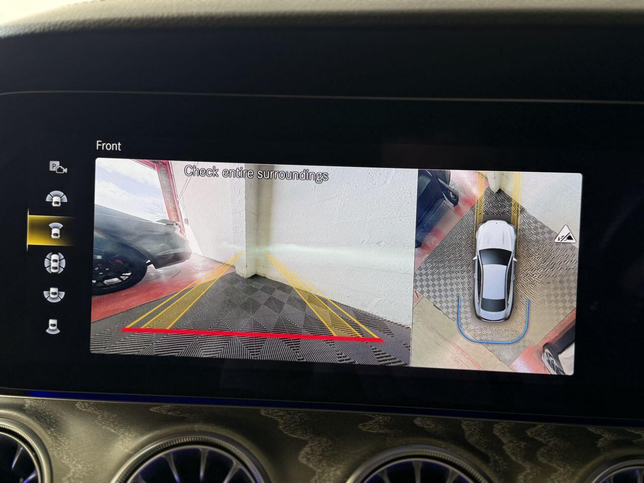 Mercedes-Benz E Class view 51