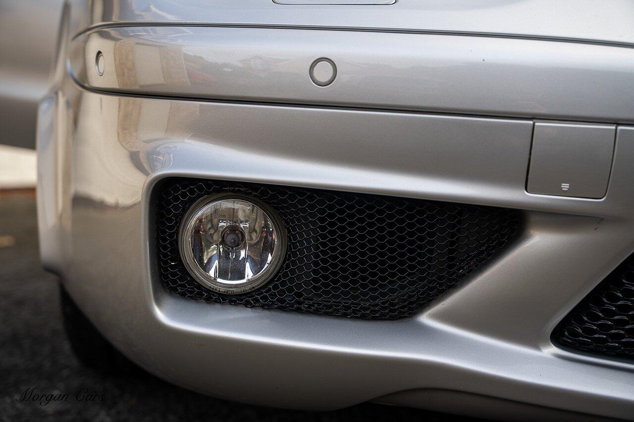 Mercedes-Benz SL view 48