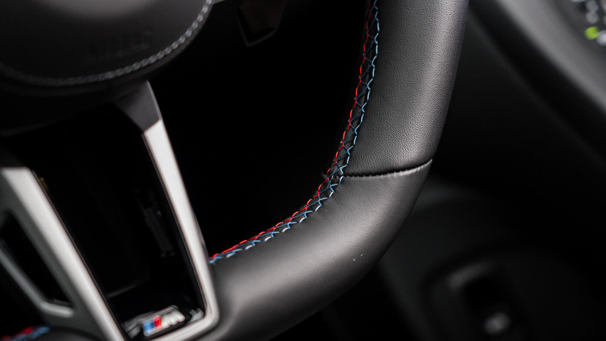 BMW M5 view 28