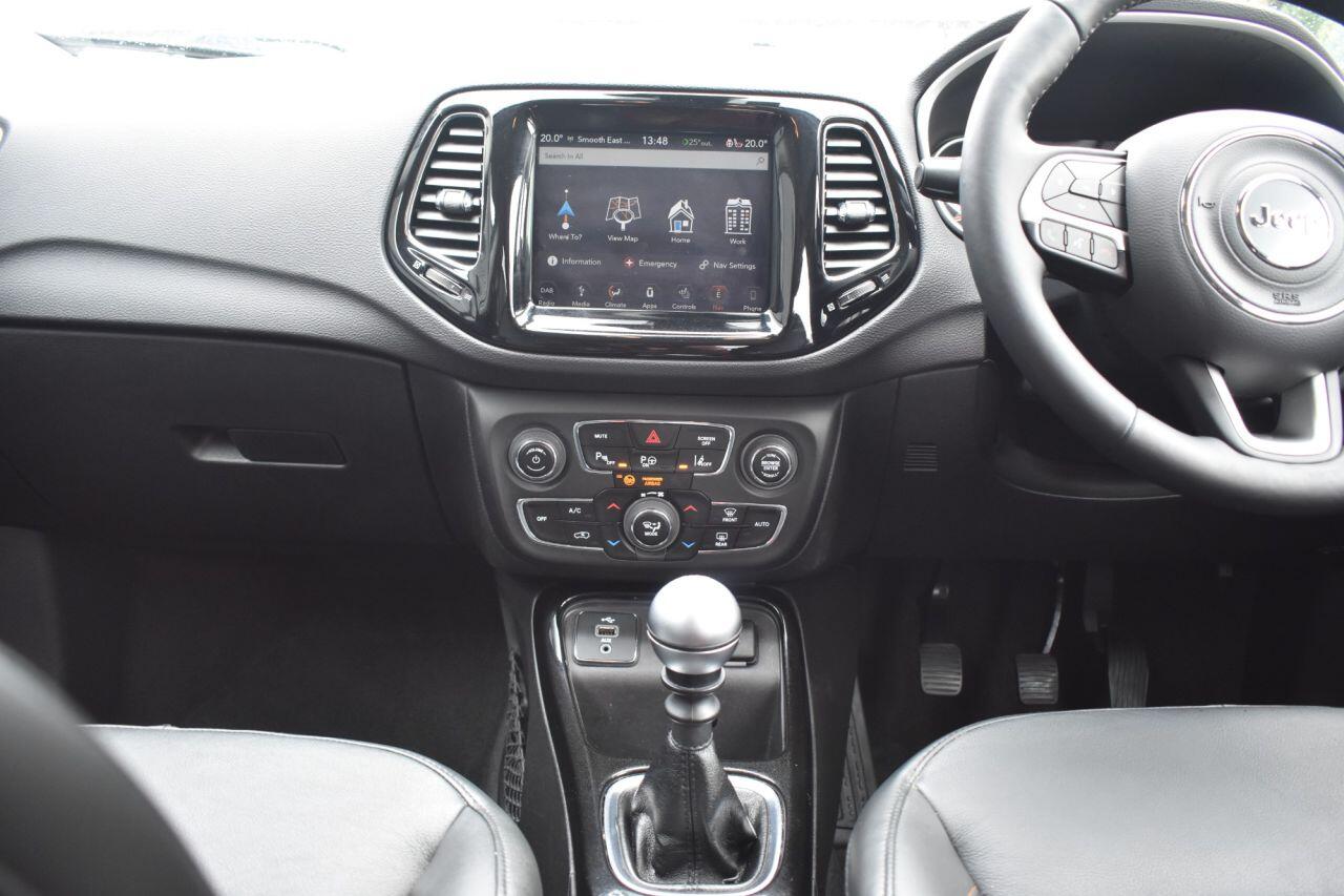 Jeep Compass view 13