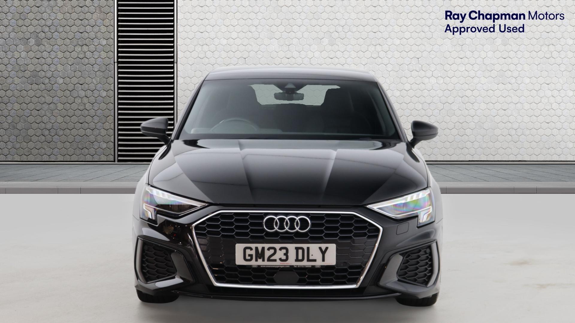 Audi A3 view 8