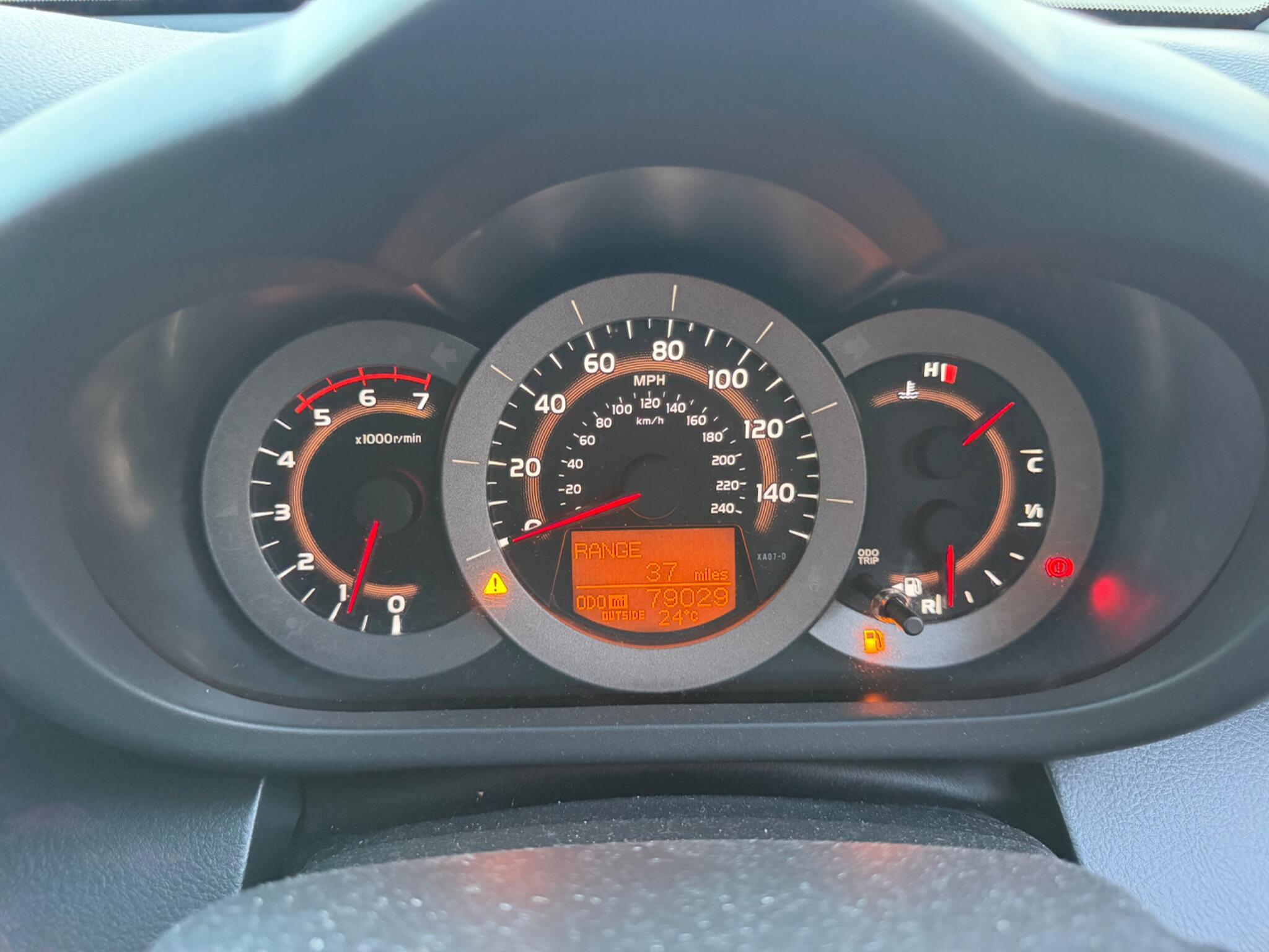 Toyota Rav4 view 31