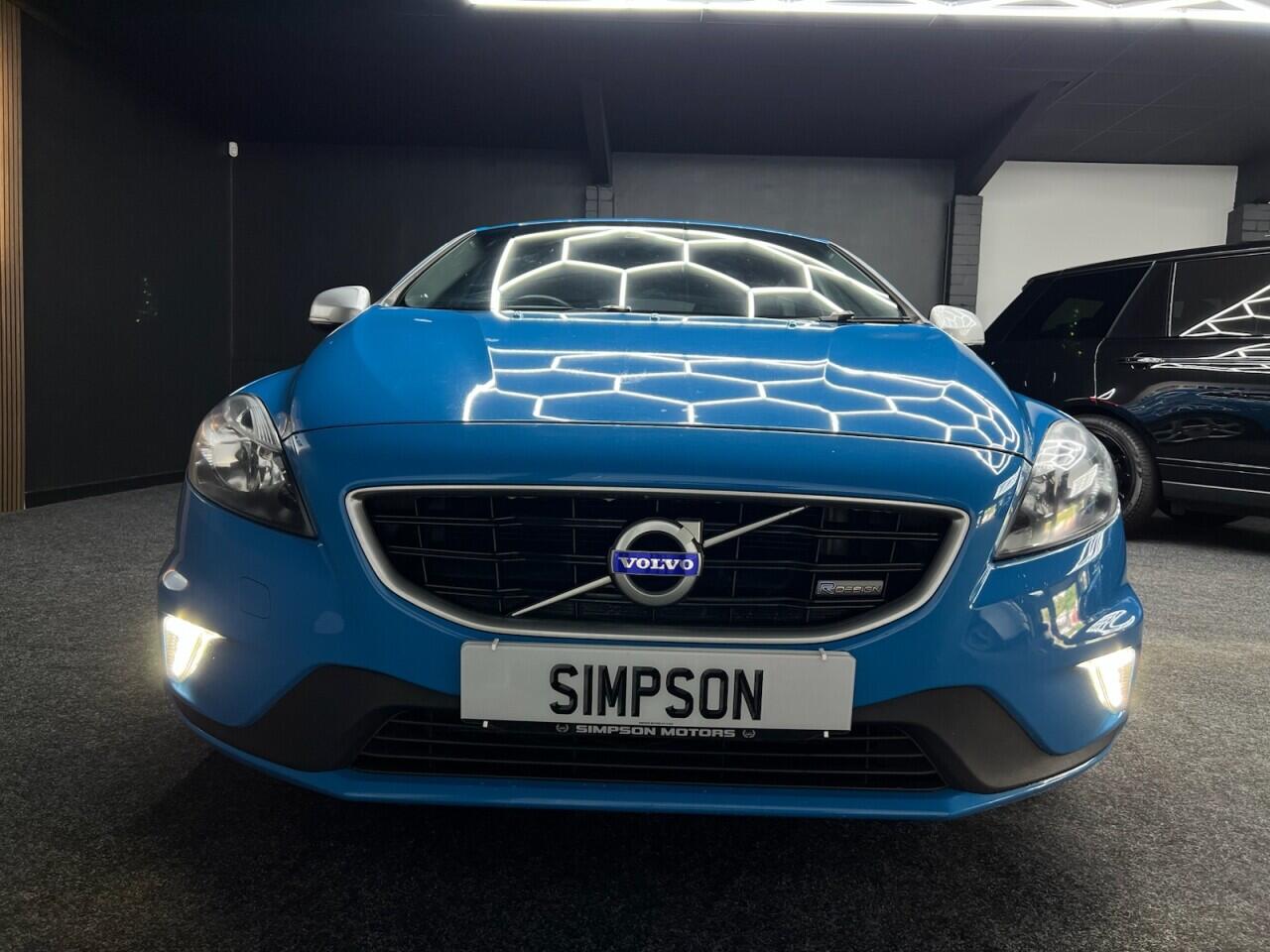 Volvo V40 view 21