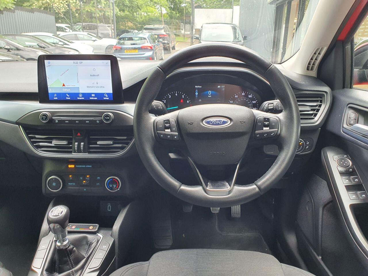 Ford Focus view 30