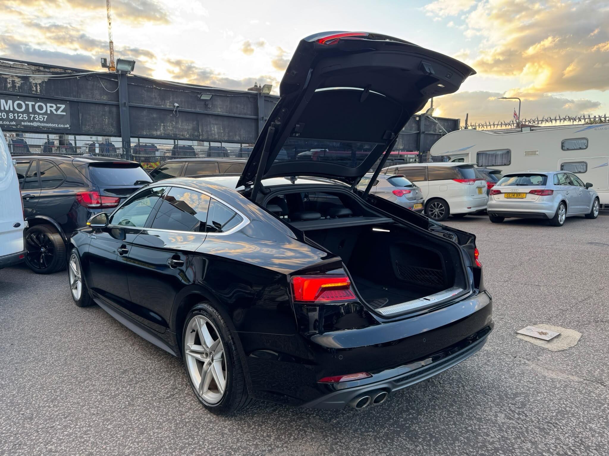 Audi A5 view 36