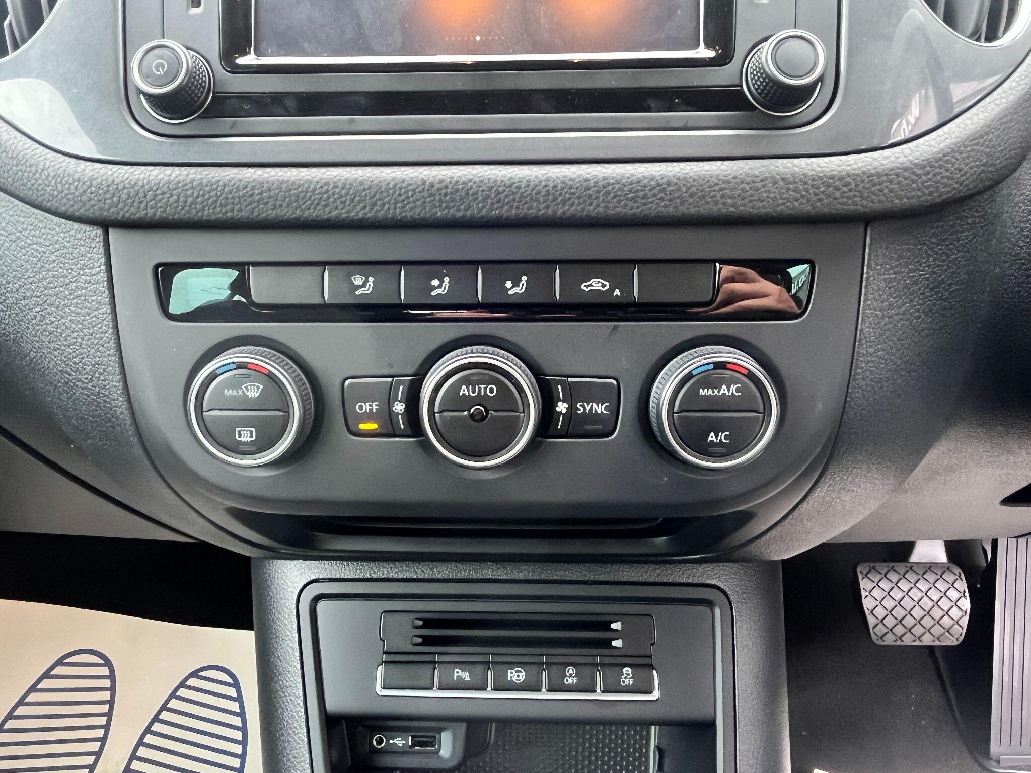 Volkswagen Tiguan view 22