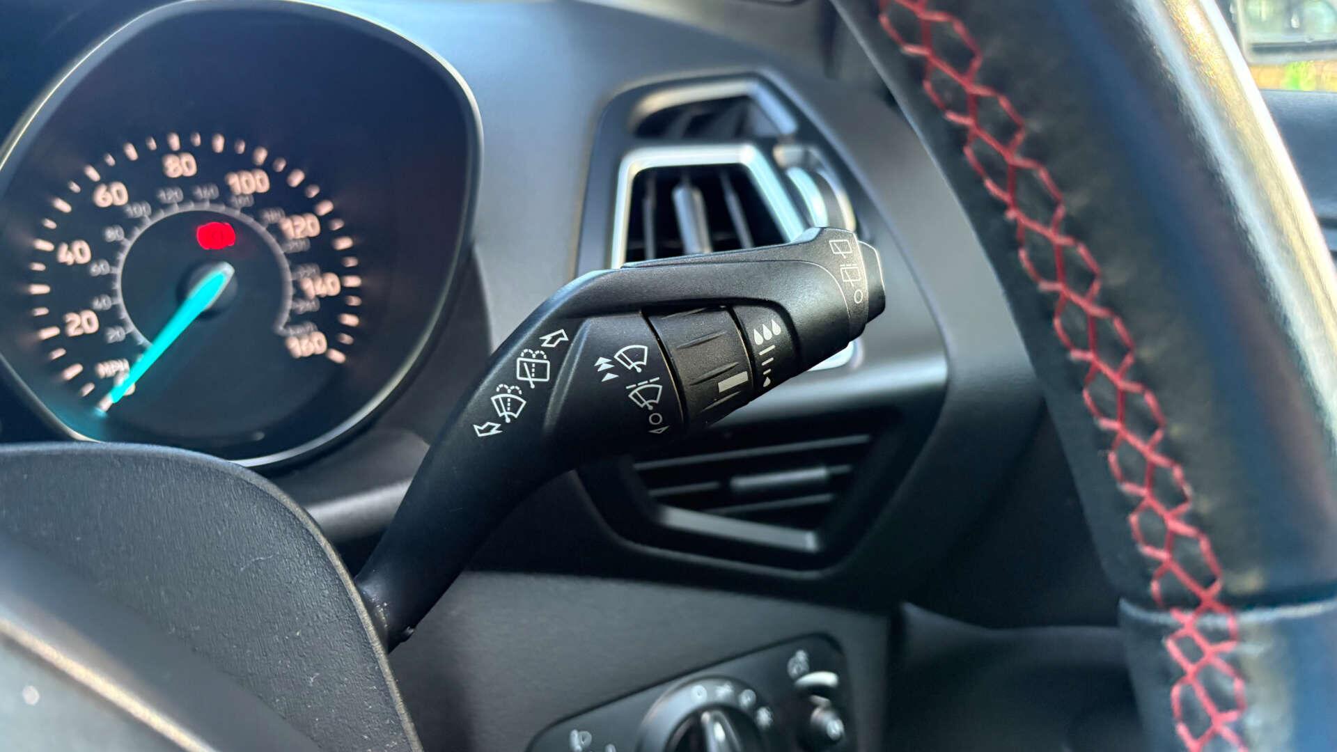 Ford Kuga view 22