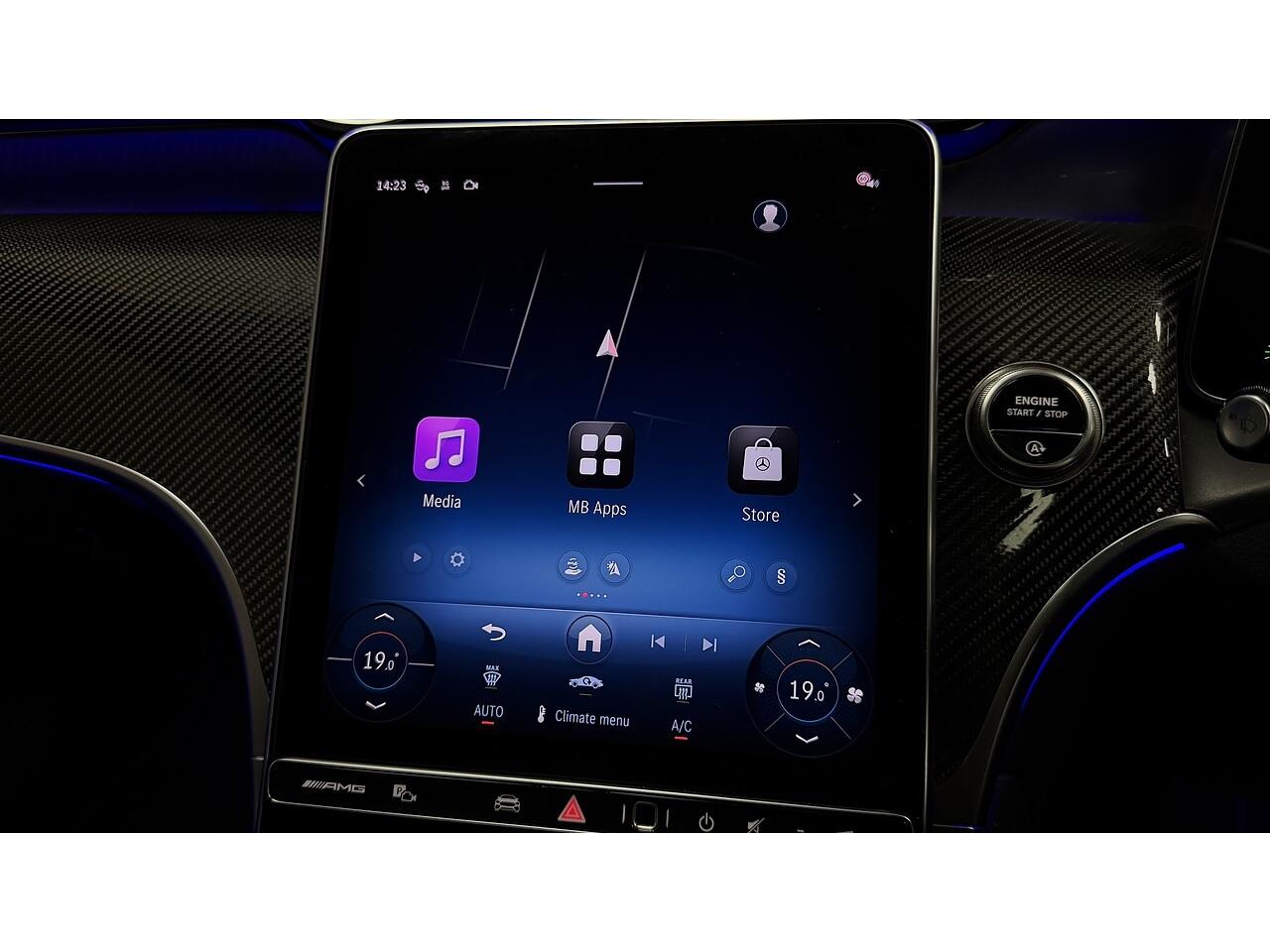 Mercedes-Benz GLC view 28