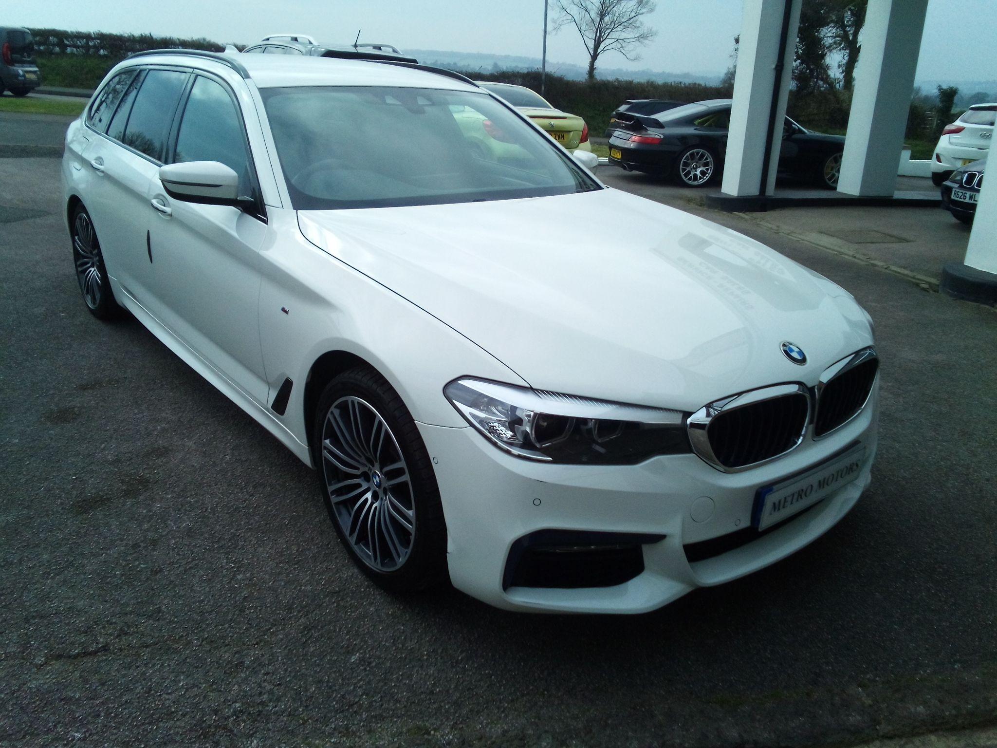 2018 BMW 5 Series 2.0 520d M Sport Touring Auto Euro 6 (s/s) 5dr • 66,553 miles image 4