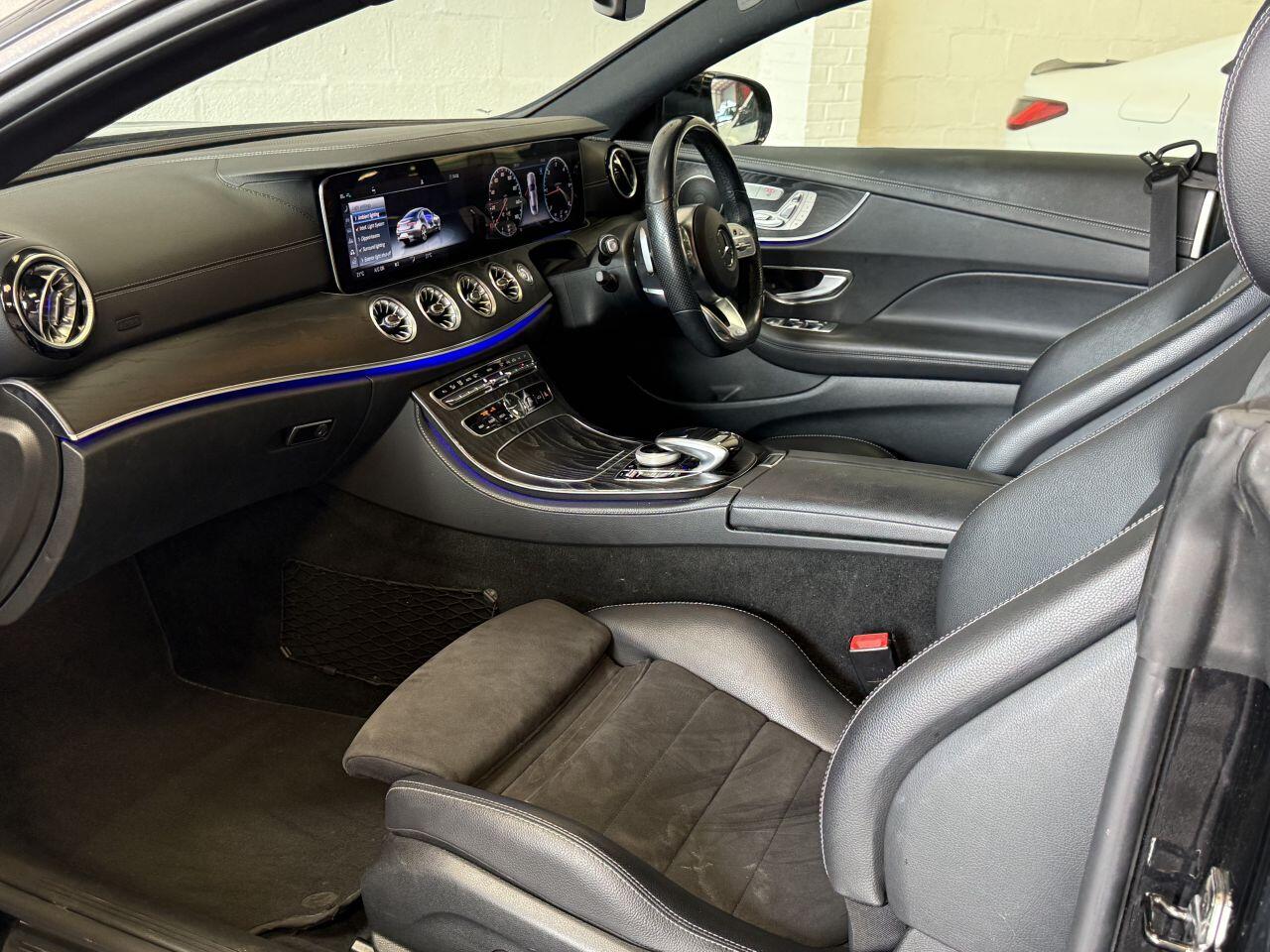 Mercedes-Benz E Class view 61