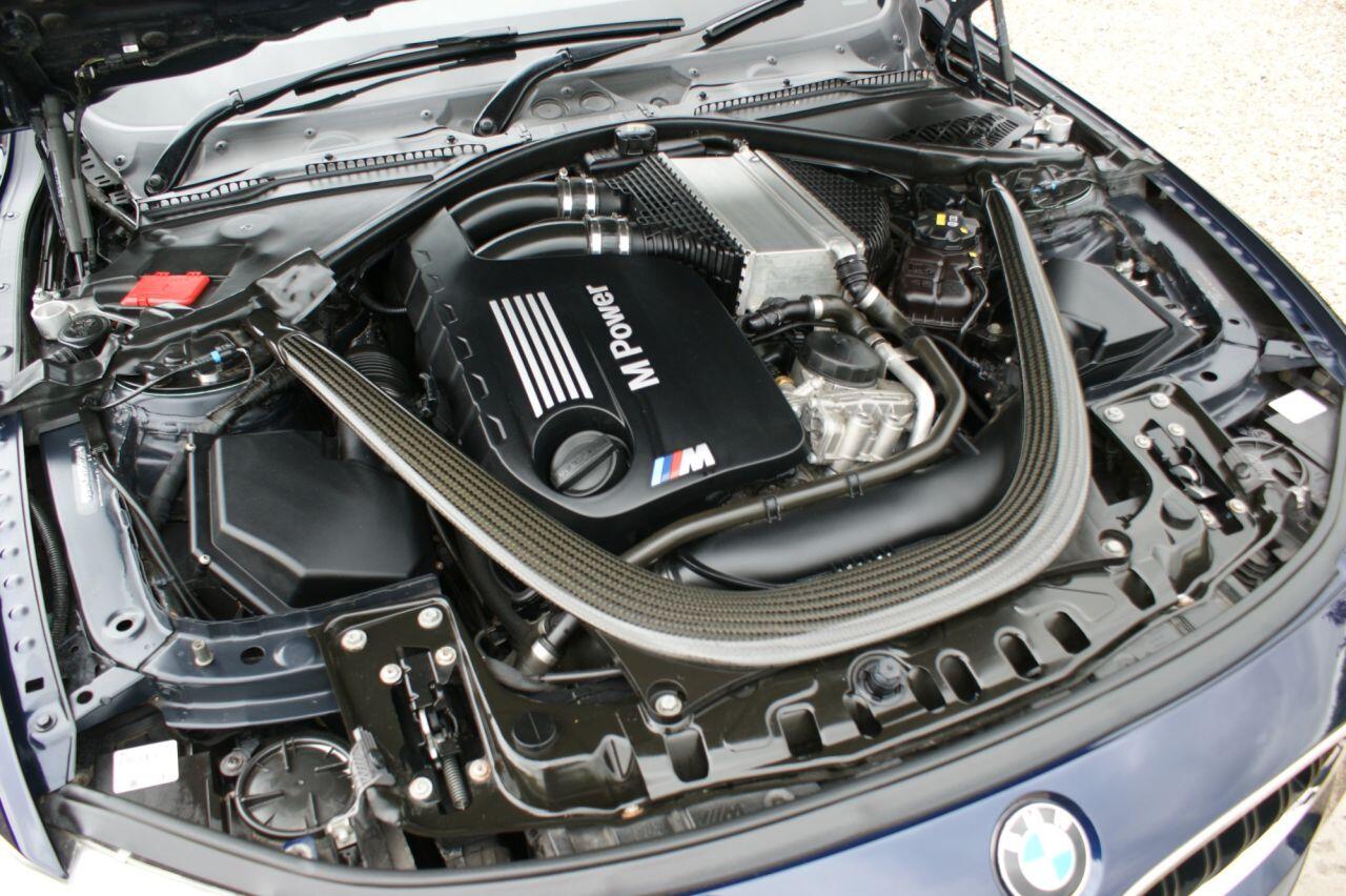 BMW M4 view 44