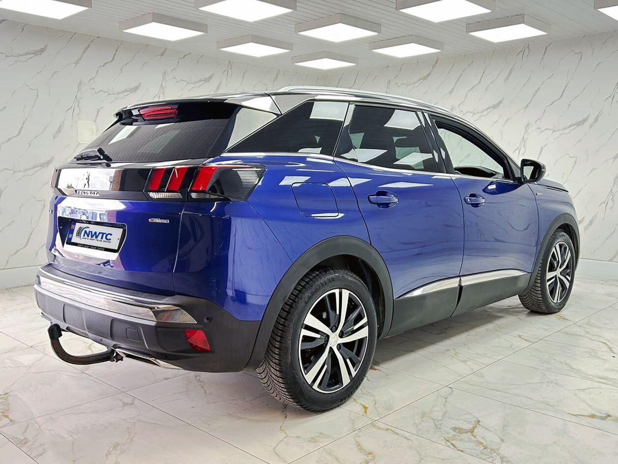 Peugeot 3008 view 12