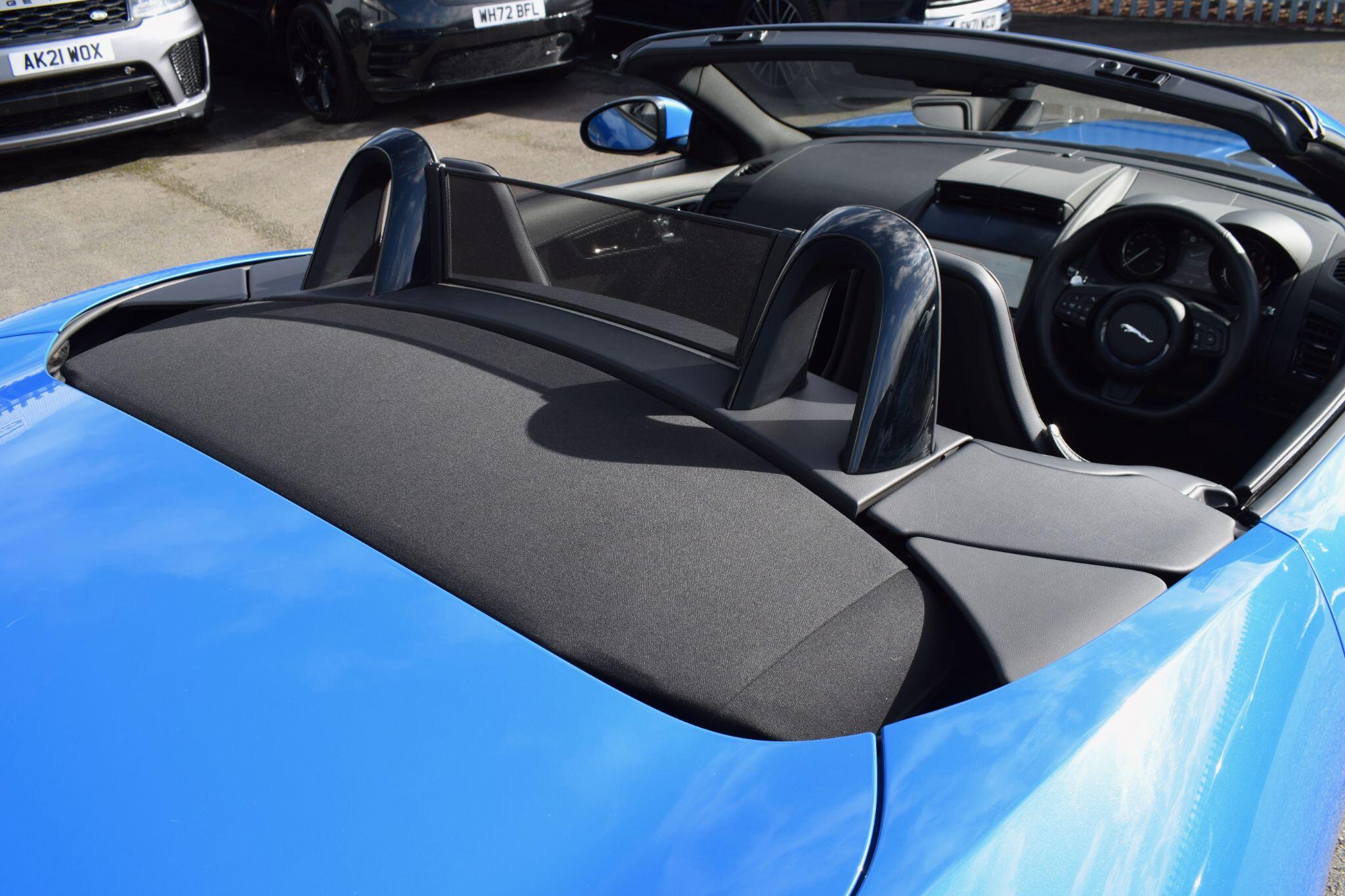 Jaguar F-Type view 49