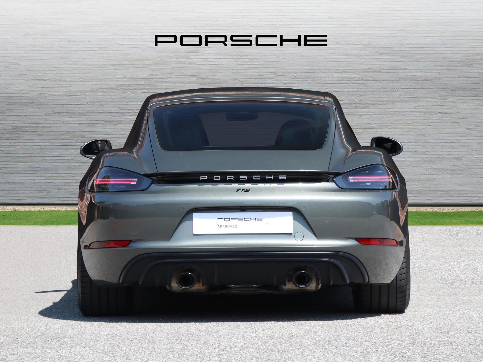 Porsche Cayman view 8