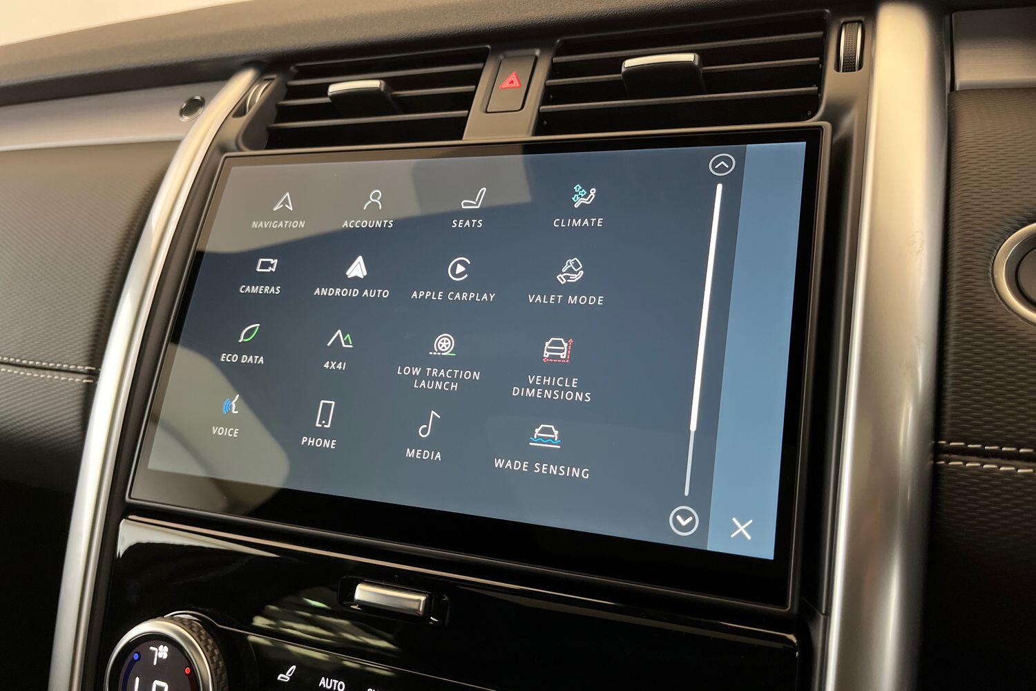 Land Rover Discovery view 28