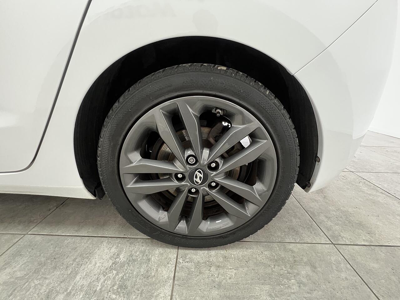 Hyundai i30 view 20