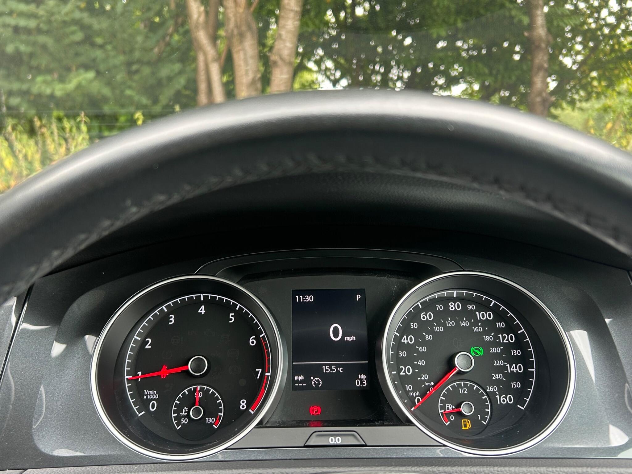 Volkswagen Golf view 46