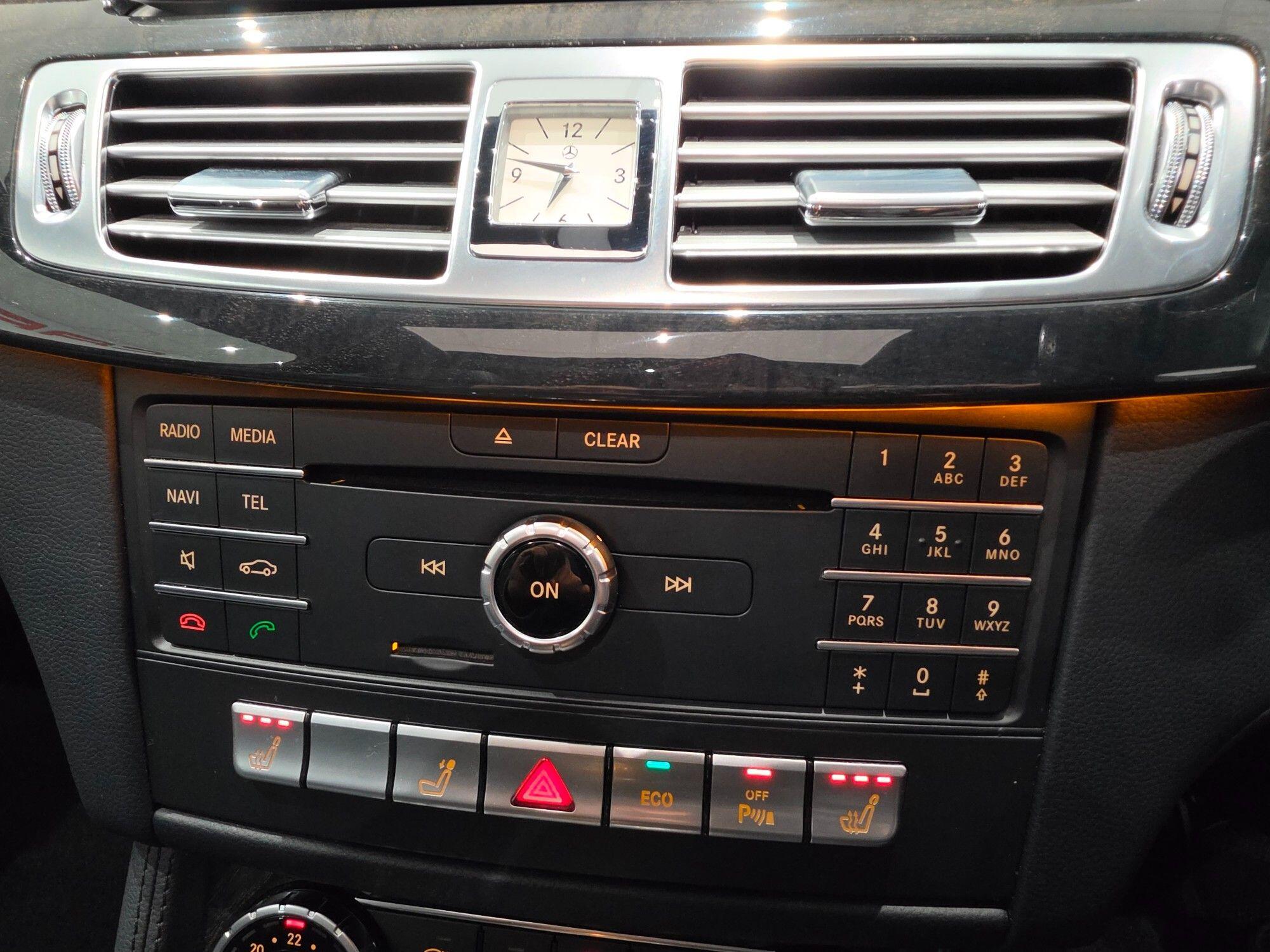 Mercedes-Benz CLS view 106