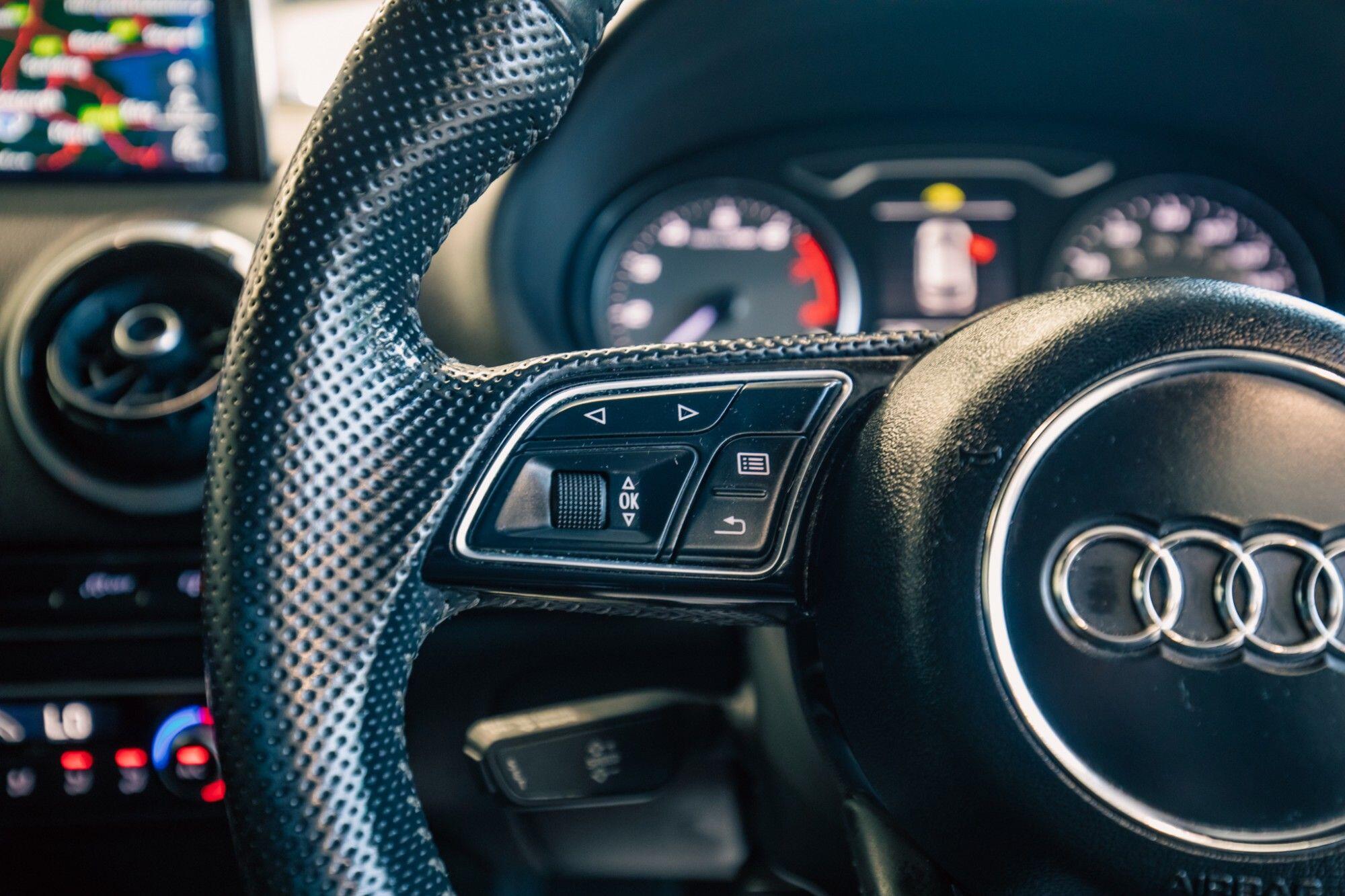 Audi S3 view 11