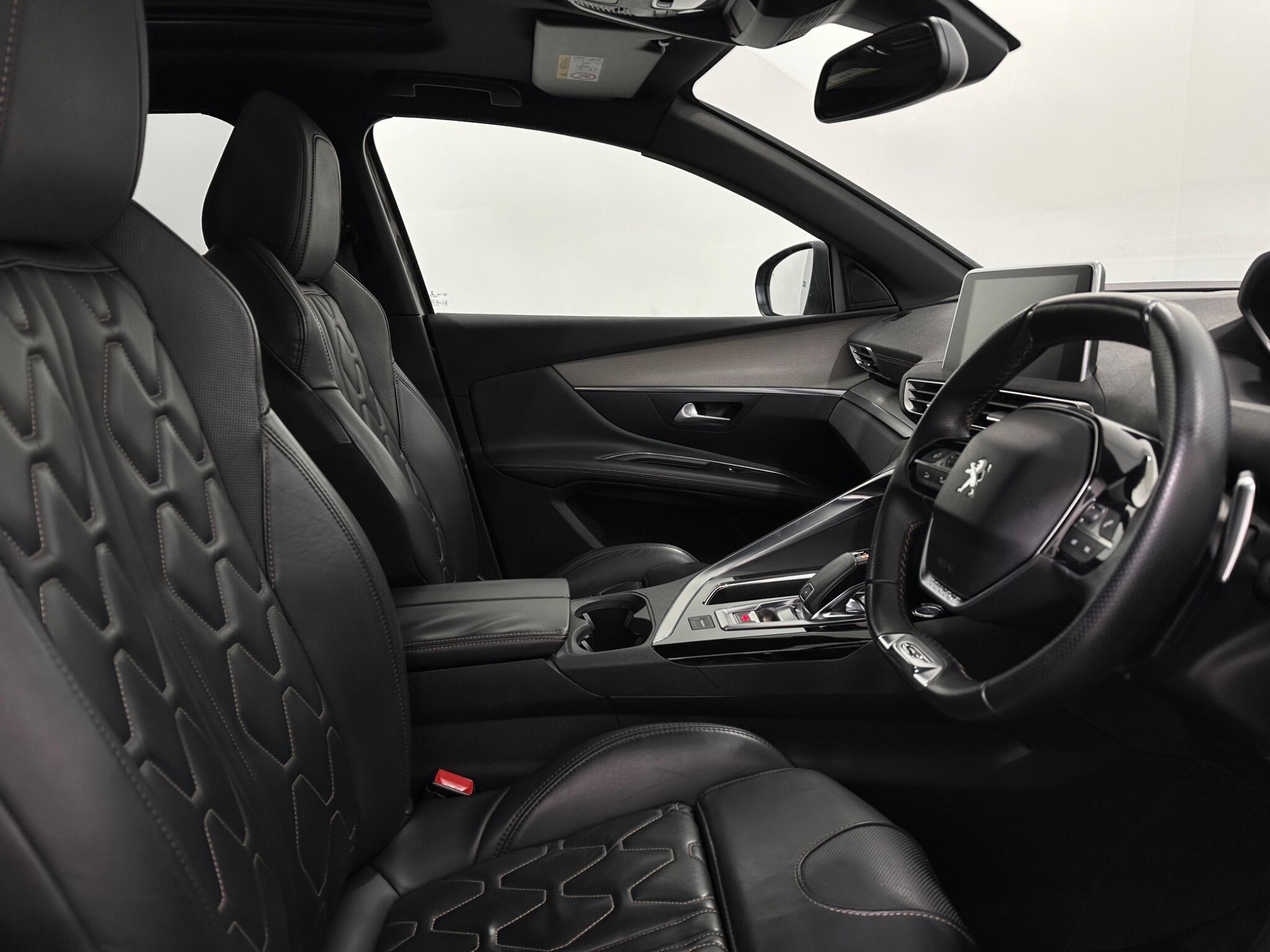 Peugeot 3008 view 32