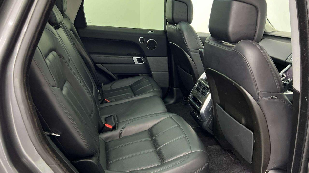 Land Rover Range Rover Sport view 18