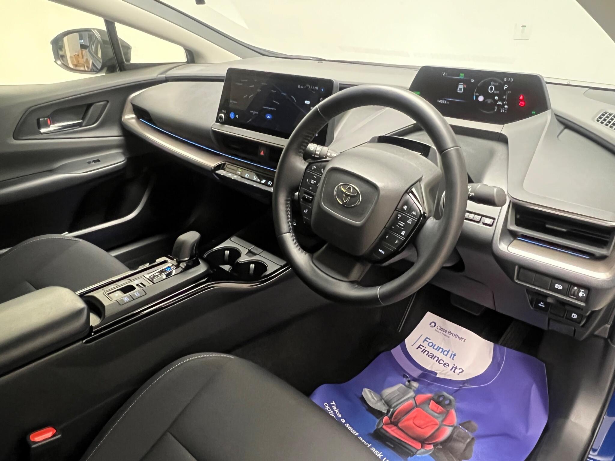 Toyota Prius view 8