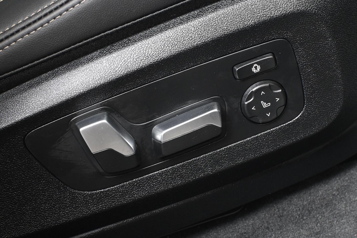 BMW X5 view 28