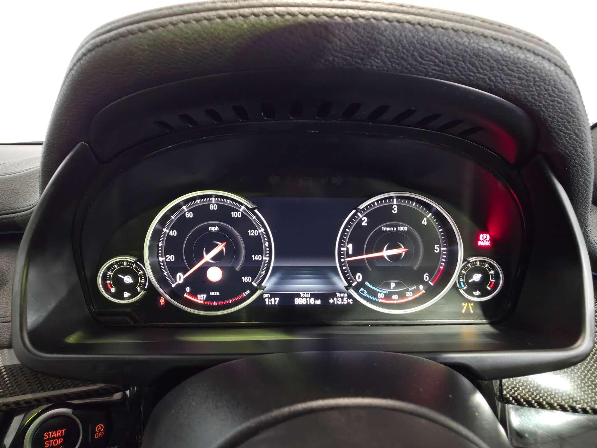 BMW X6 view 35