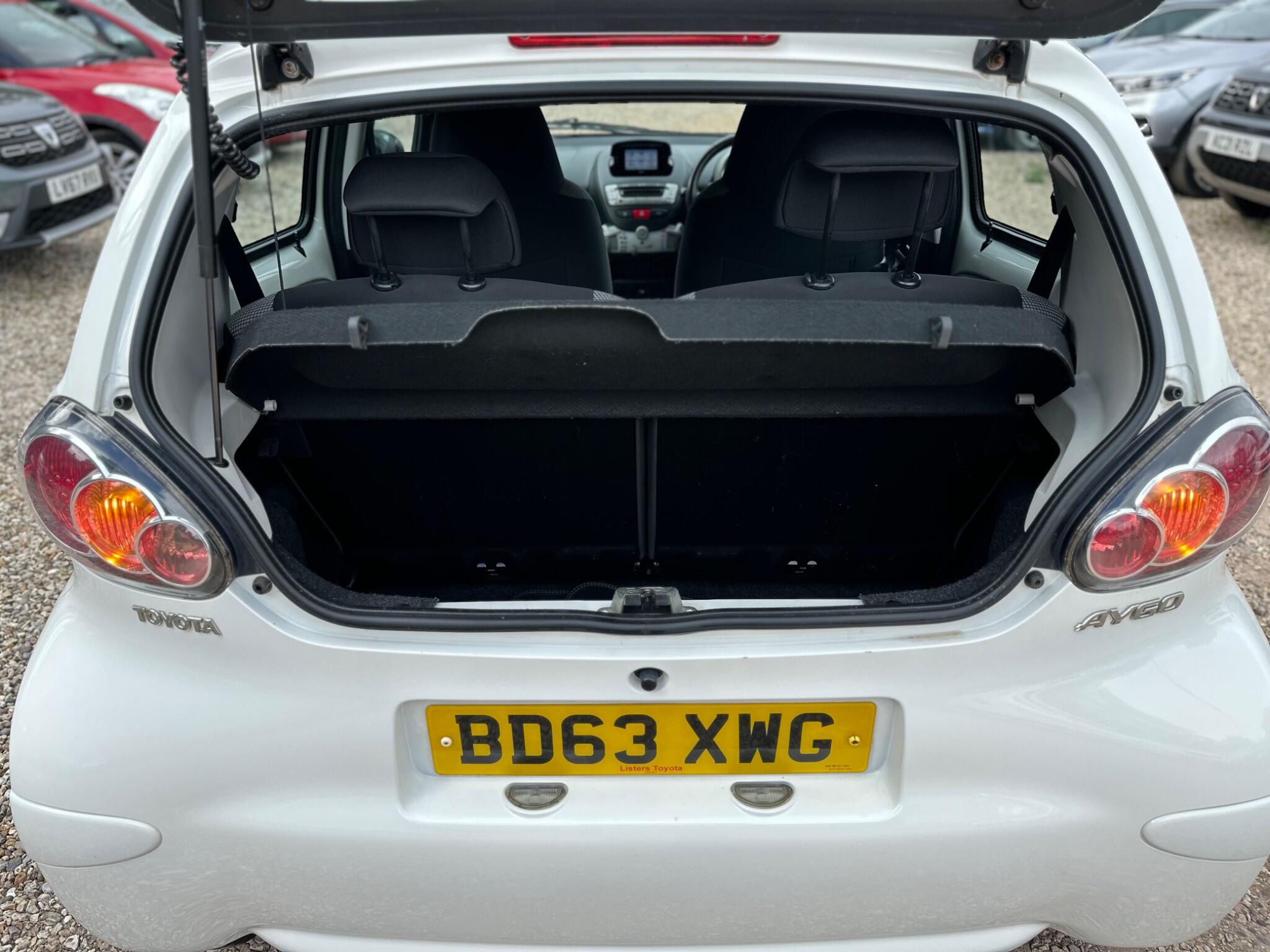 Toyota Aygo view 19