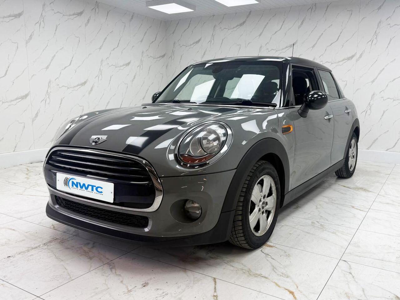 Mini Hatch view 6