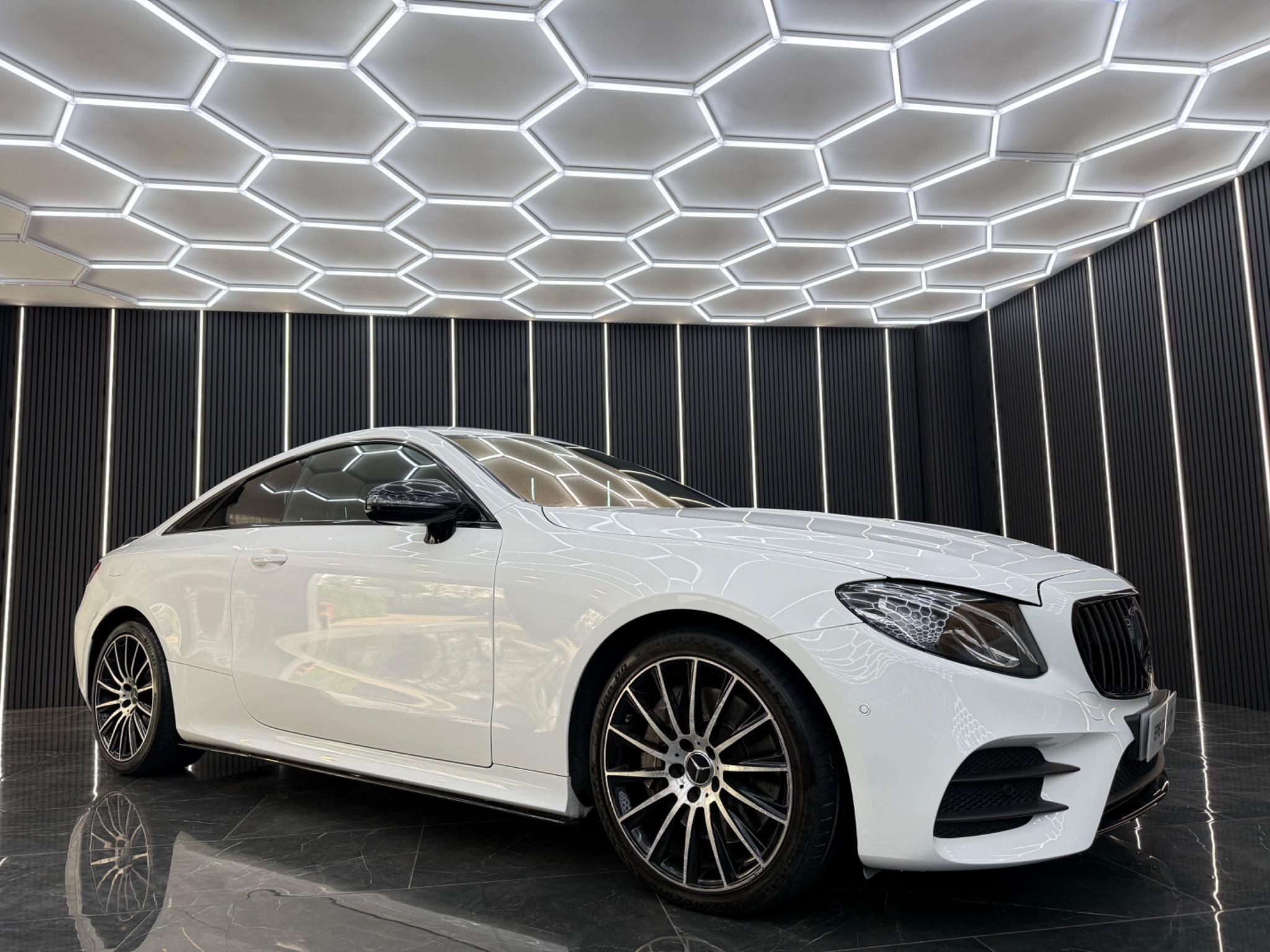 Mercedes-Benz E Class main image