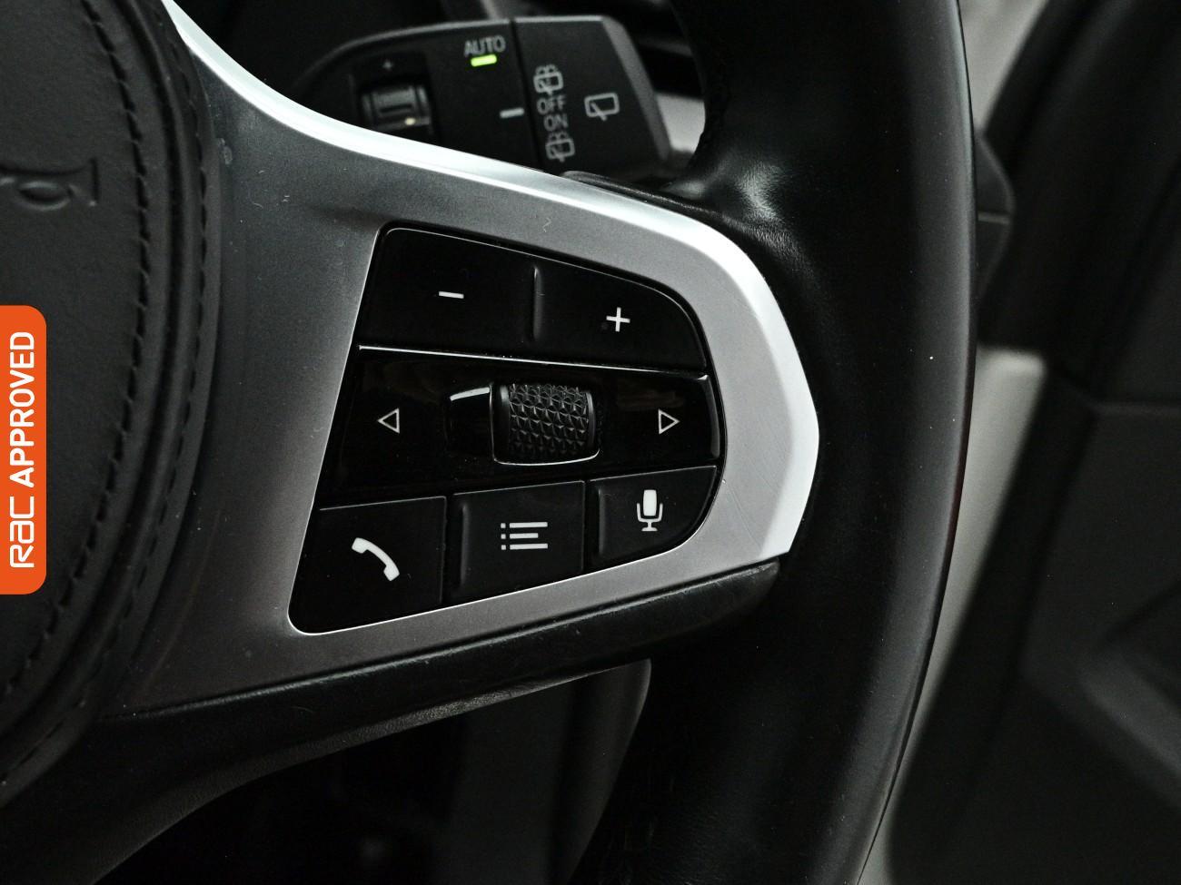 BMW 1 Series view 21