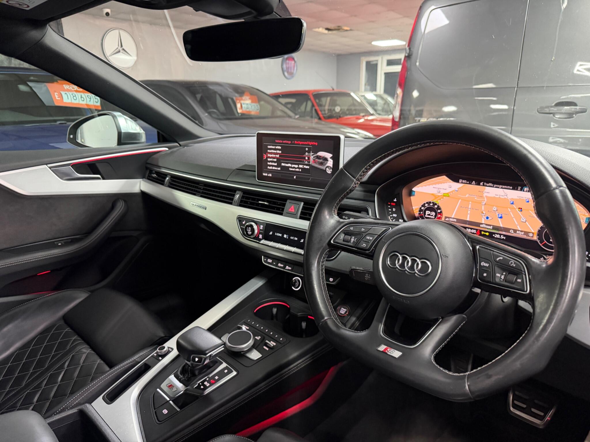 Audi S5 view 48