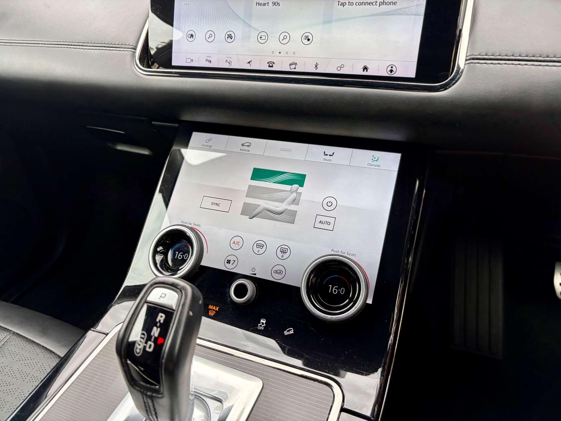 Land Rover Range Rover Evoque view 49