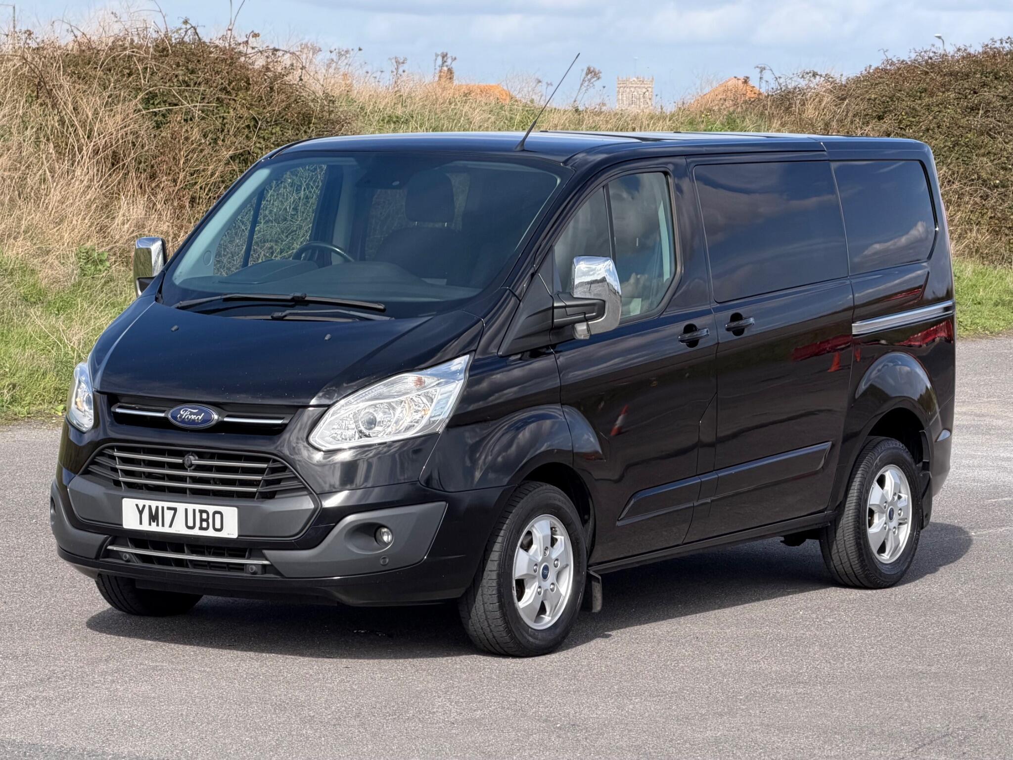 Ford Transit Custom view 42