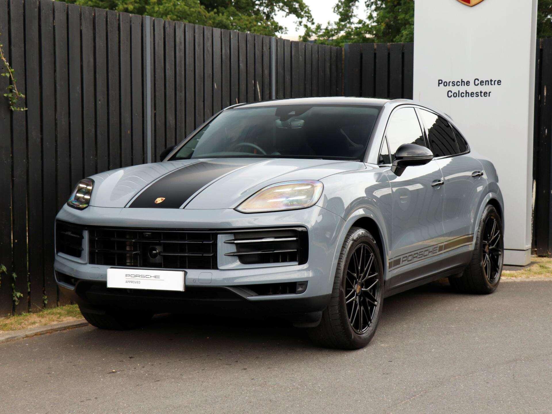 Porsche Cayenne view 34