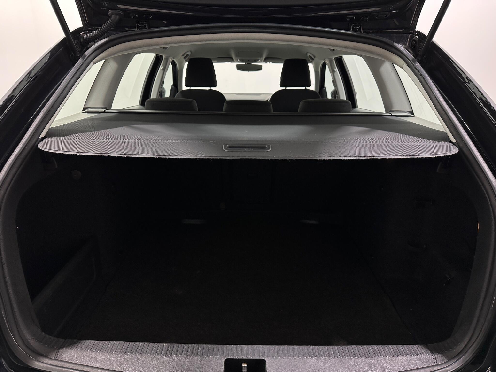 Skoda Octavia view 47