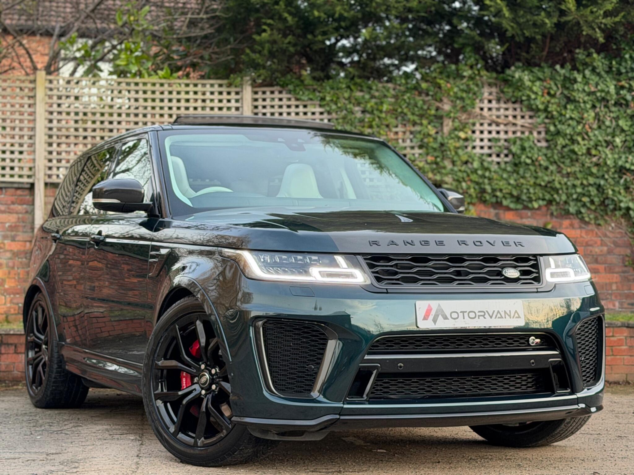 Land Rover Range Rover Sport view 4