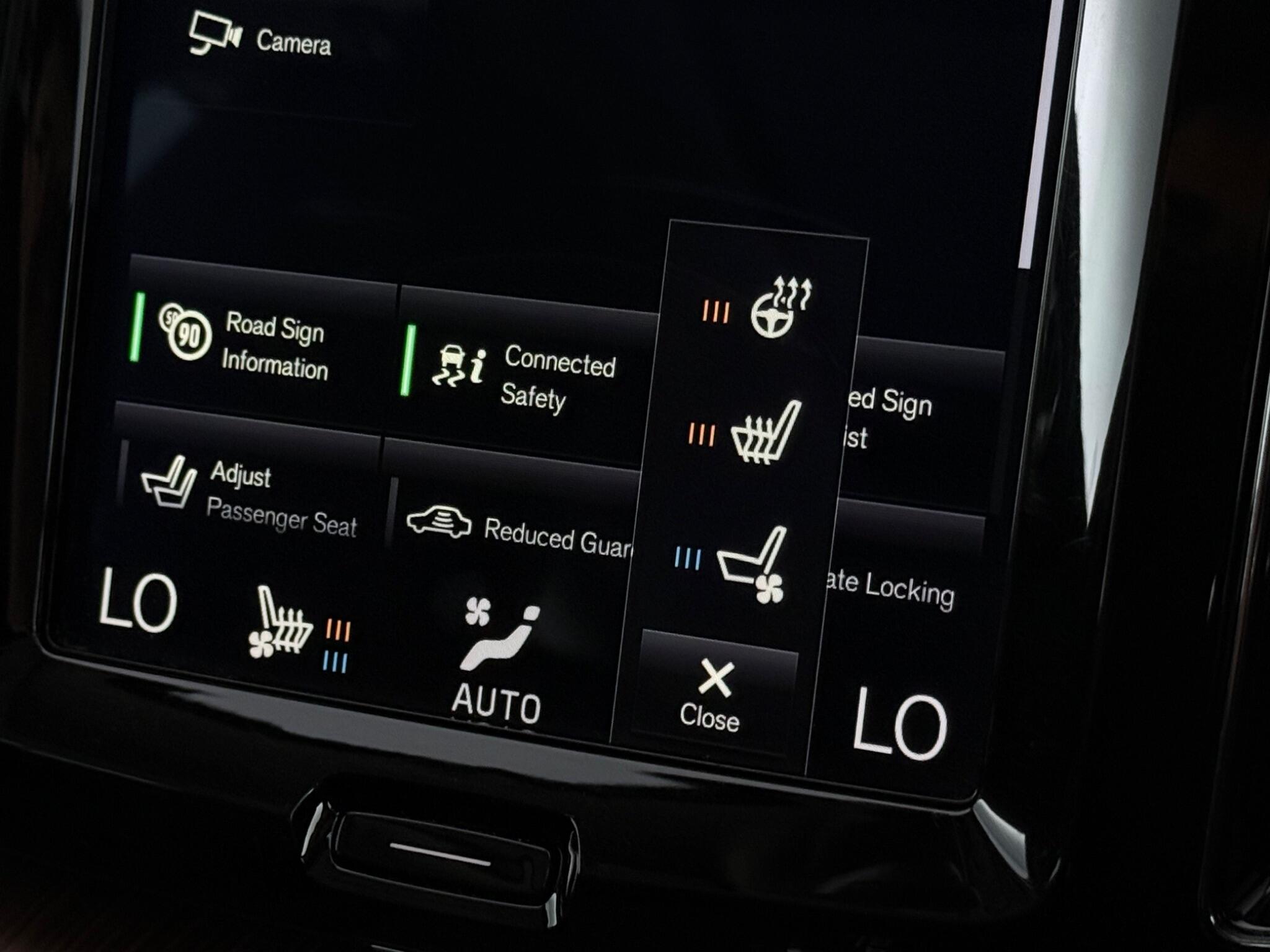 Volvo XC60 view 32