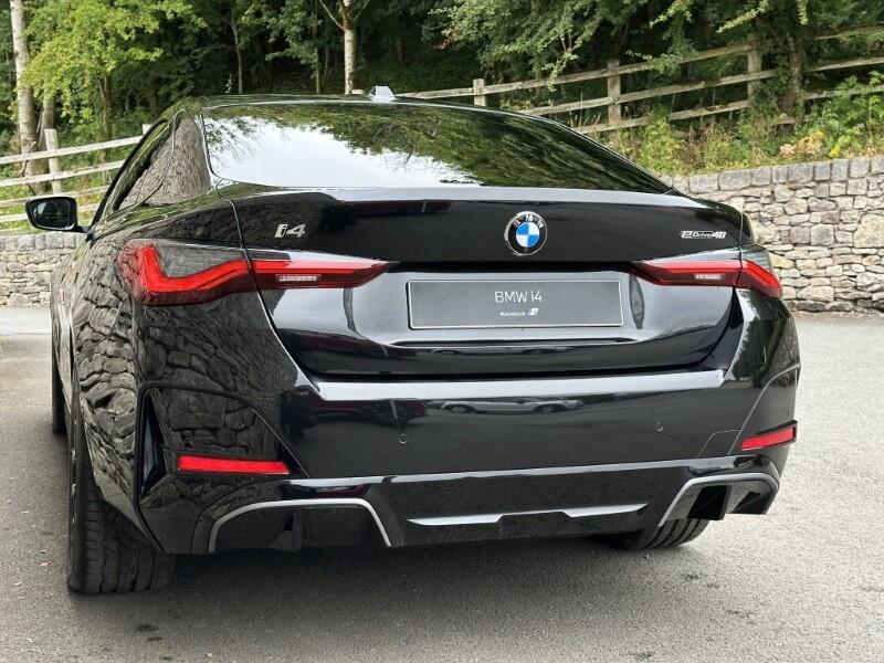 BMW i4 view 46