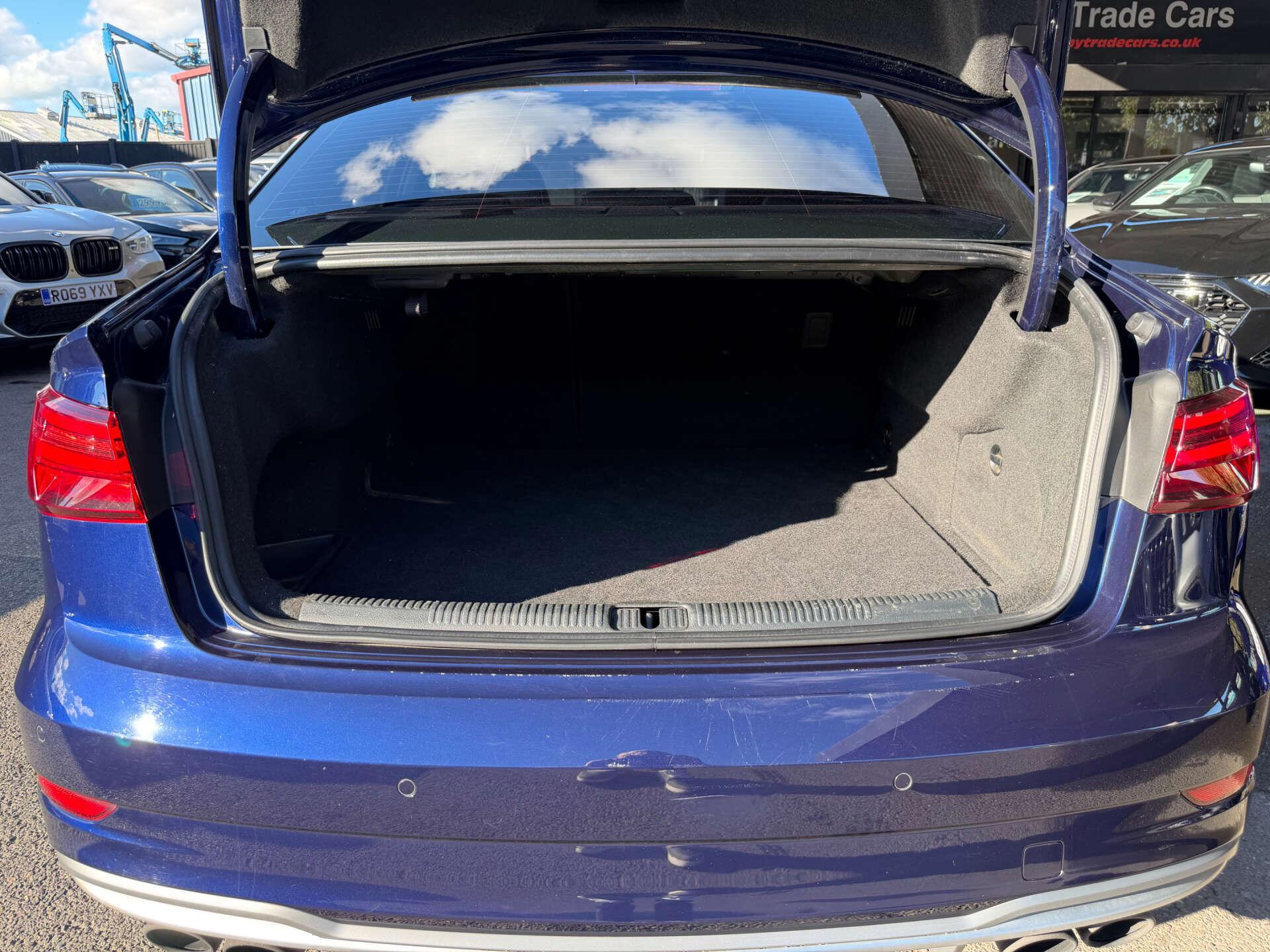 Audi S3 view 14